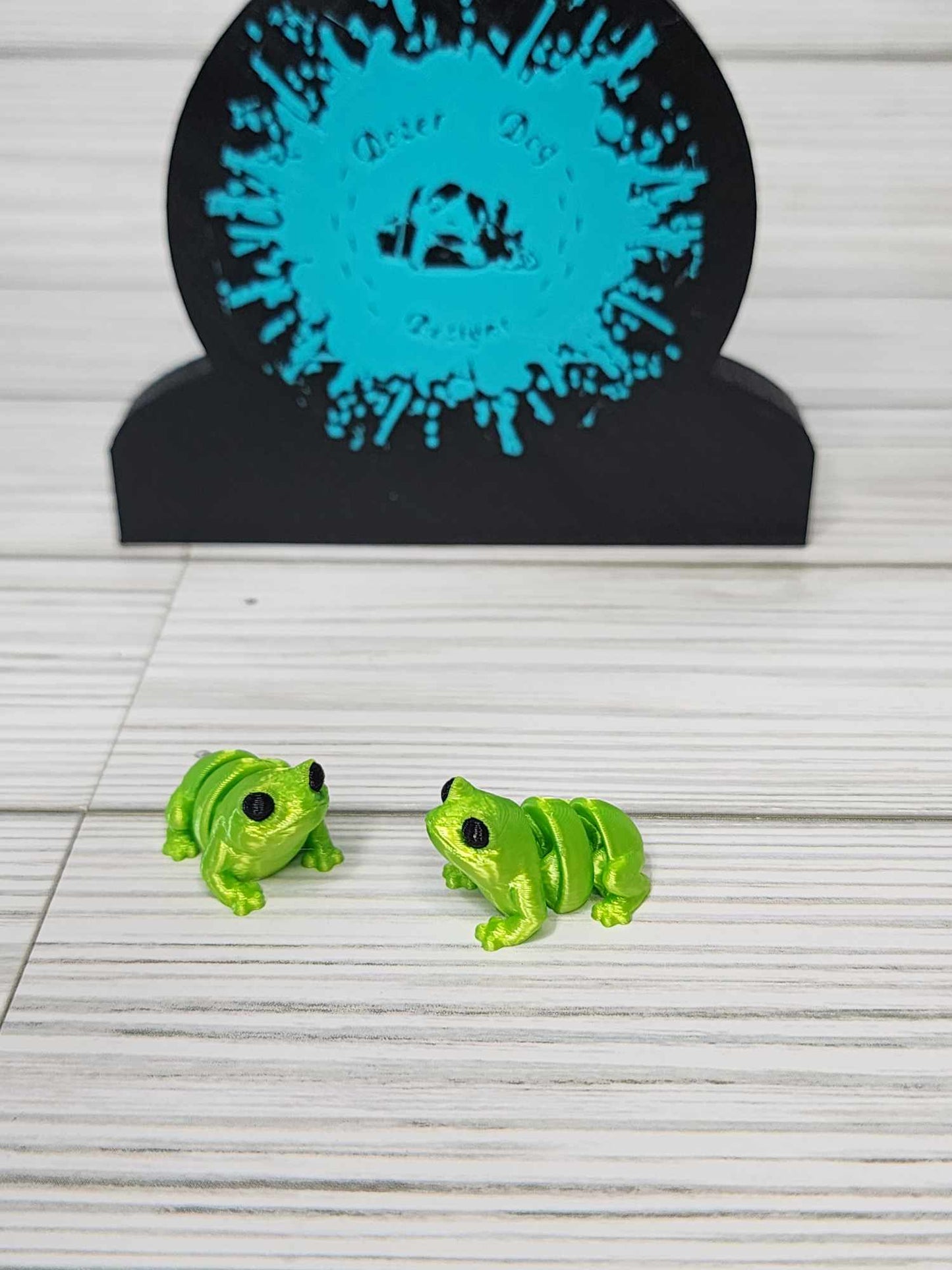 Tiny Flexi Frog 3D Print