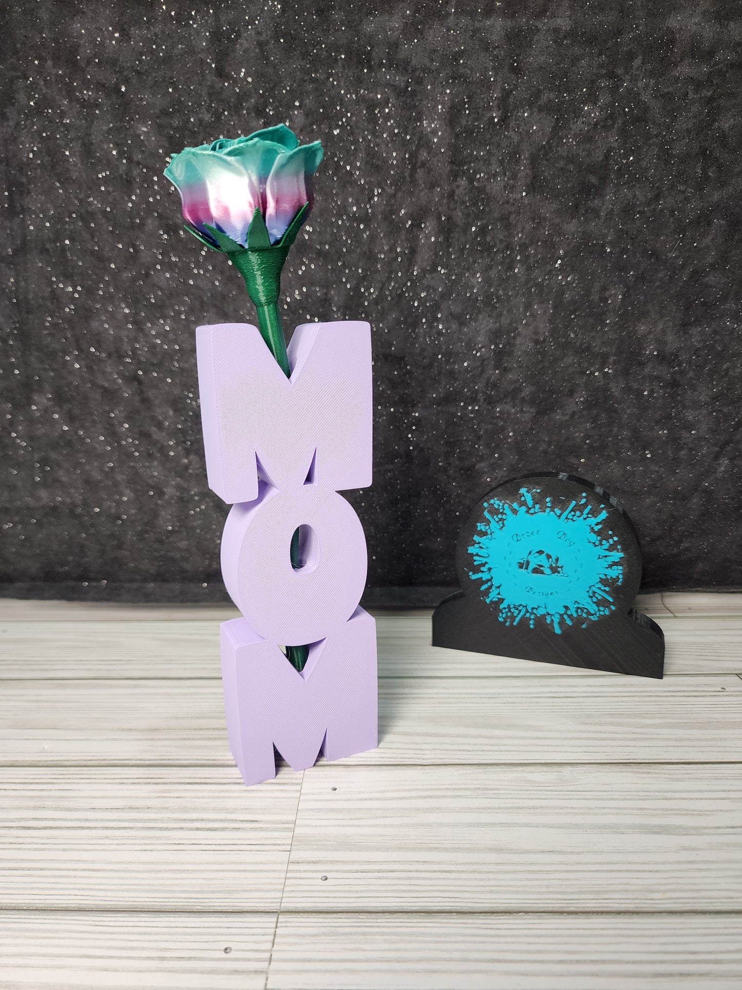 MOM Decor with Rose