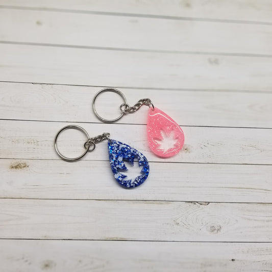 Custom Teardrop Weed Leaf Resin Keychain